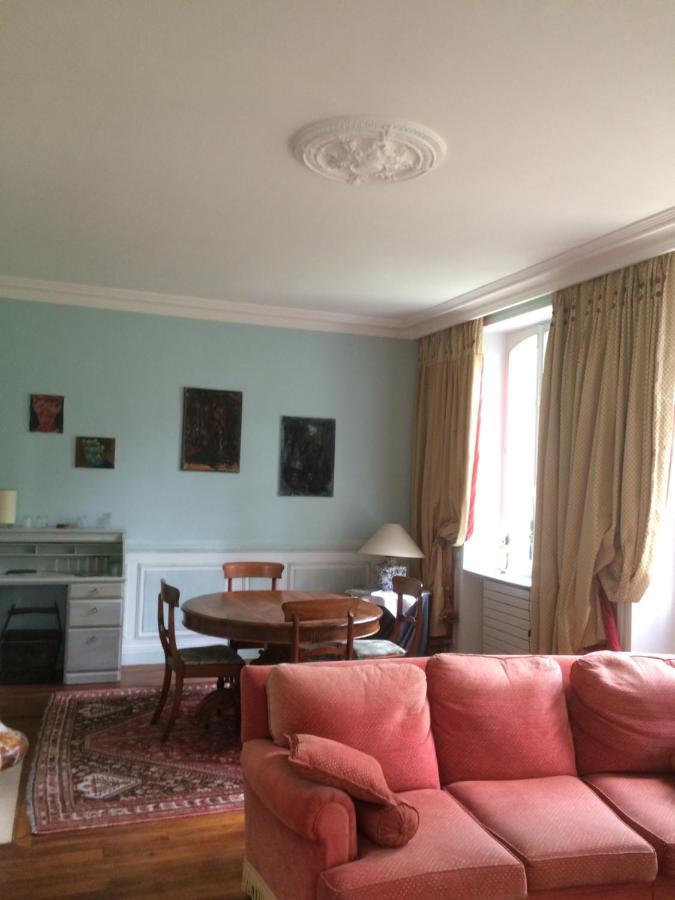 De Ma Fenetre Bed and Breakfast Saint-Martin-des-Entrées Εξωτερικό φωτογραφία